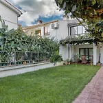 Apartment Lucijan